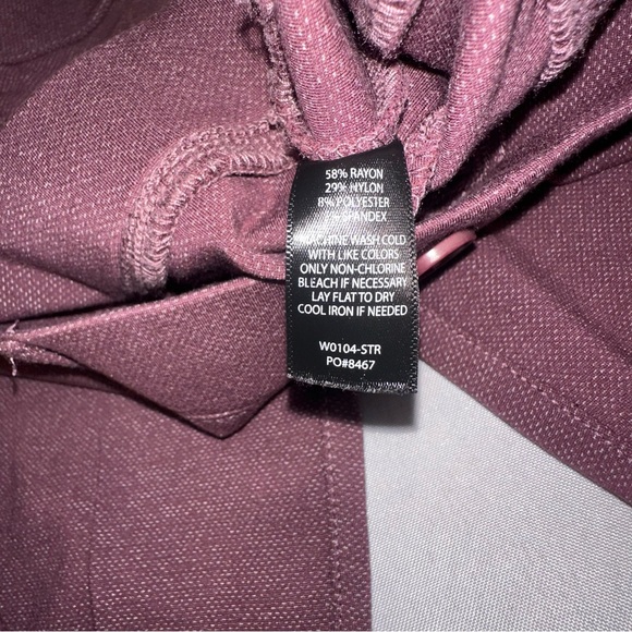 Betabrand Classic Dress Pant Yoga Pant Bootcut Size Medium Heather Burgundy Chic - Picture 4 of 9